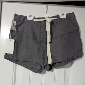Aritzia Wilfred Allegra Shorts Dark Grey NWT